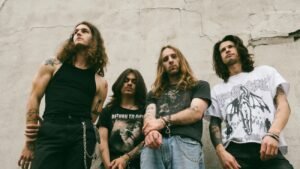 Return To Dust Deliver Glorious Cover Of OutKast’s ‘Hey Ya!’