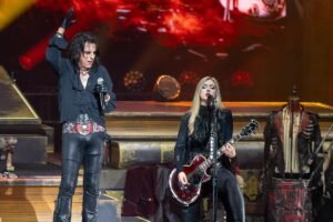 Watch Alice Cooper Cover Nirvana at 2026 Tour Kickoff