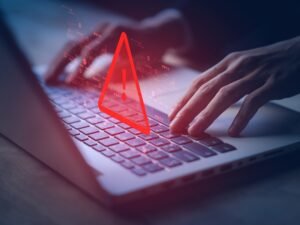 alerta por la nueva estafa triangular que puede meterte en un delito