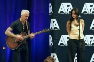 Watch Neil Giraldo Perform ‘Come Together’ by the Beatles