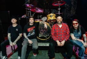 Cancer Bats Announce New Album ‘Give Me Dirt’