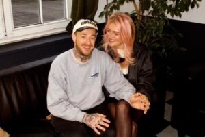 Deaf Havana Share New Version Of ‘Car Crash’ Featuring Sierra Annie